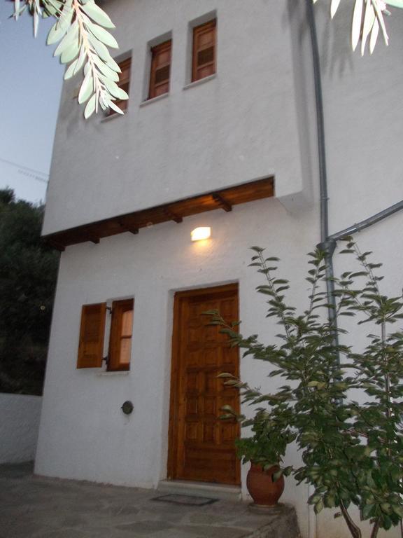 Philippos Apartments Afissos Eksteriør billede